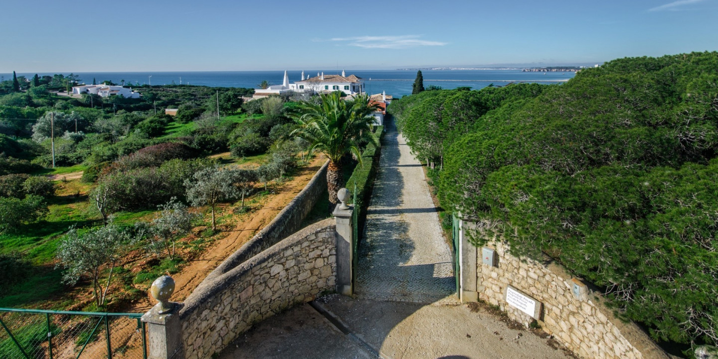 Luxury Villas for rent in Algarve