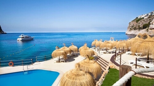 Gran Folies Beach Club, Cala Llamp