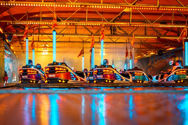 bumper-cars-g91b98d6aa_640